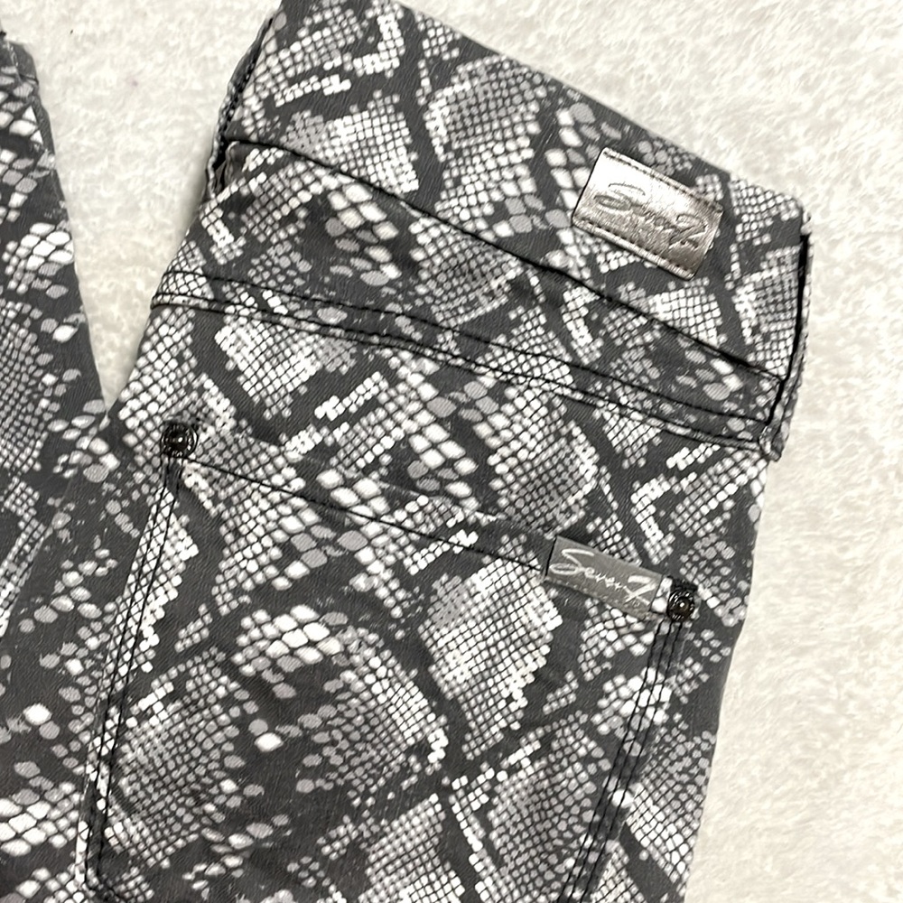 Seven 7 Tummyless High Rise Skinny Snake Skin Print Pants - Picture 3 of 12